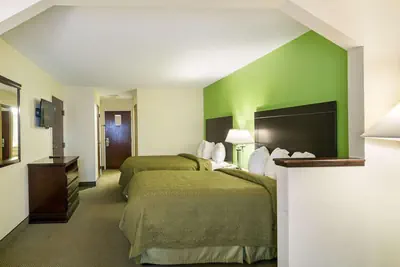 Photo 4 - Quality Inn & Suites Harvey - Chicago Southland