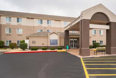Photo 4 - Sleep Inn & Suites