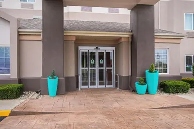 Photo 3 - Sleep Inn & Suites
