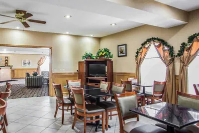 Photo 2 - Quality Inn Belton - Kansas City South