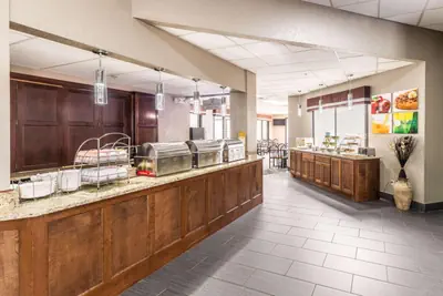 Photo 5 - Quality Inn West Plains
