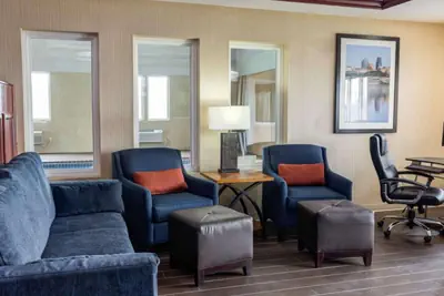 Photo 2 - Comfort Inn Kearney - Liberty