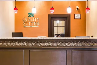 Photo 5 - Quality Suites Hickory South