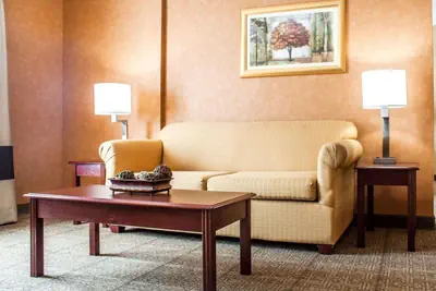 Photo 3 - Quality Inn Near Walden Galleria Mall