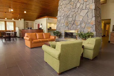 Photo 2 - Comfort Inn & Suites Syracuse-Carrier Circle