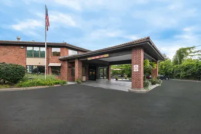 Photo 3 - Quality Inn Ithaca - University Area