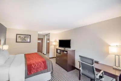 Photo 5 - Quality Inn Corning