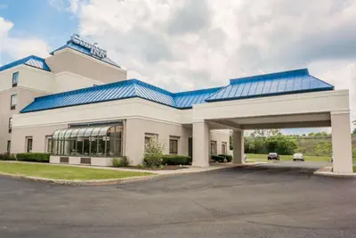 Photo 2 - Comfort Inn - NYS Fairgrounds