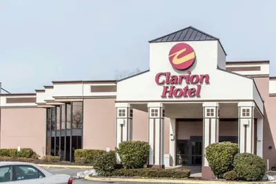 Photo 3 - Clarion Hotel & Conference Center