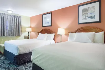 Photo 5 - Rodeway Inn Wauseon