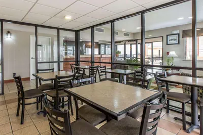 Photo 3 - Quality Inn Montgomery South