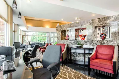 Photo 4 - Comfort Suites Bentonville - Rogers