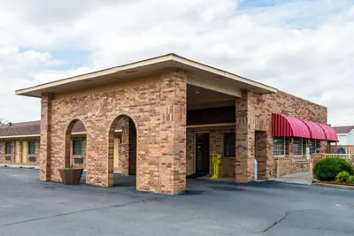 Photo 5 - Econo Lodge & Suites Brinkley