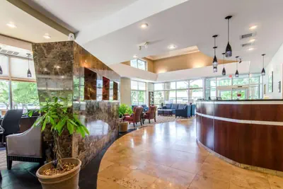 Photo 5 - Comfort Suites Bentonville - Rogers