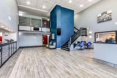 Photo 4 - Quality Suites Maumelle - Little Rock Northwest