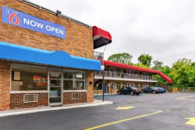 Photo 5 - Motel 6-Elmsford, NY - White Plains