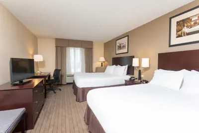 Photo 3 - Holiday Inn Aurora North - Naperville by IHG