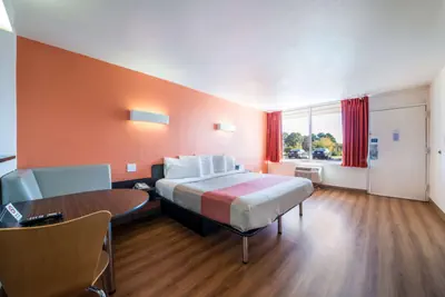 Photo 4 - Motel 6-Connellys Springs, NC