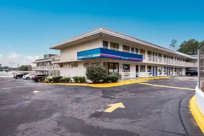 Photo 3 - Motel 6-Bessemer, AL - Birmingham