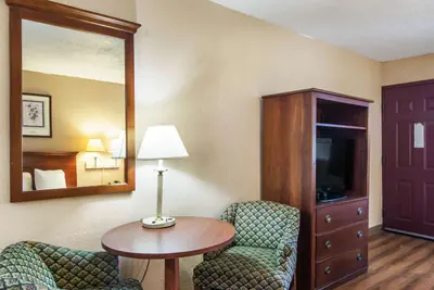 Photo 5 - Motel 6-Alsip, IL