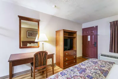 Photo 4 - Motel 6-Alsip, IL