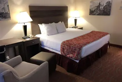 Photo 3 - MHO INN and SUITES