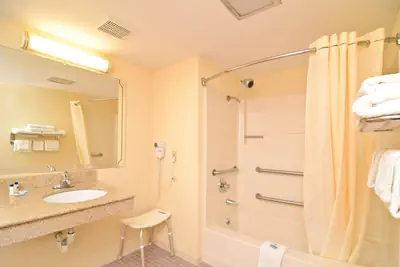 Photo 4 - MHO INN and SUITES