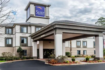 Photo 2 - Sleep Inn & Suites Dothan North