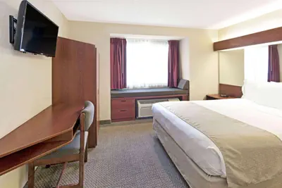 Photo 4 - Microtel Inn & Suites by Wyndham Jasper