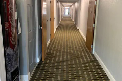 Photo 3 - Days Inn by Wyndham Thomson