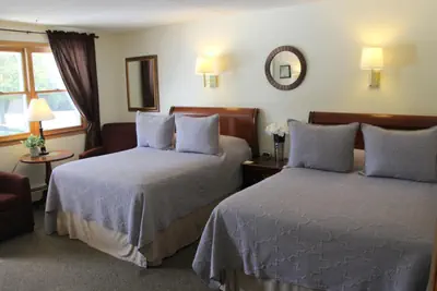 Photo 3 - All Seasons Inn
