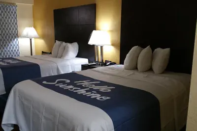 Photo 2 - Days Inn by Wyndham Ridgeland South Carolina