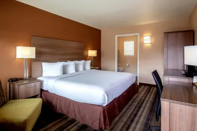 Photo 2 - Boulder University Inn