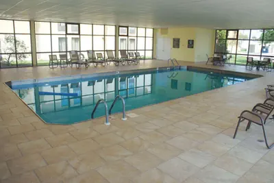 Photo 5 - La Quinta Inn by Wyndham Davenport & Conference Center