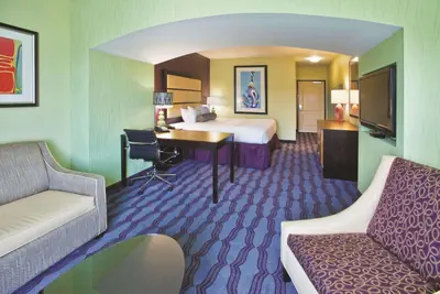 Photo 4 - La Quinta by Wyndham Hinesville - Fort Stewart