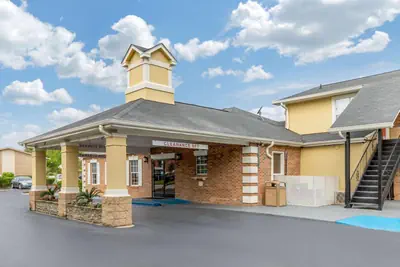 Photo 3 - Quality Inn & Suites Lexington