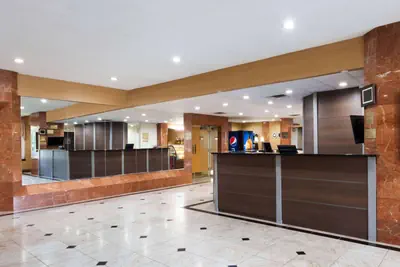 Photo 5 - Ramada by Wyndham Newburgh/West Point