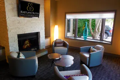 Photo 4 - Eastland Suites Hotel & Conference Ctr, Trademark by Wyndham