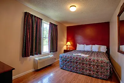 Photo 3 - Economy Motel Inn and Suites Somers Point