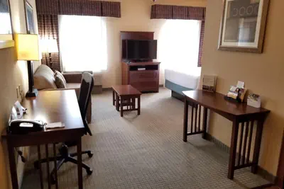 Photo 4 - Staybridge Suites Rogers - Bentonville by IHG