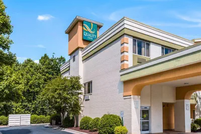 Photo 2 - Quality Inn Huntersville near Lake Norman