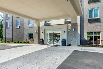 Photo 5 - Sleep Inn Newnan Atlanta South