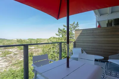 Photo 4 - Driftwood Resort on the Ocean