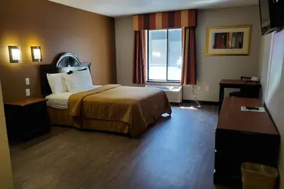 Photo 3 - Araamda Inn