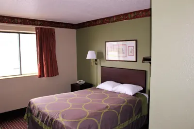 Photo 2 - Knights Inn Albany