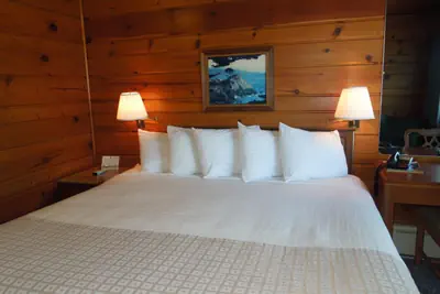 Photo 4 - Arlington Inn