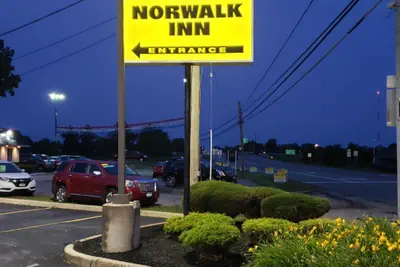 Photo 3 - Norwalk Inn