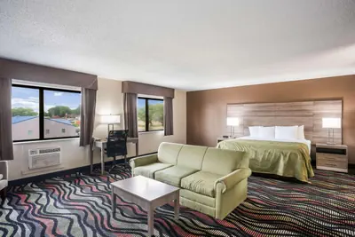 Photo 5 - Quality Inn Cedar Rapids South