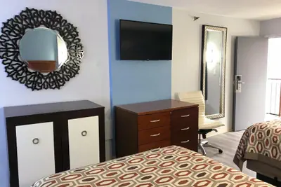 Photo 3 - Americas Best Value Inn - Decatur