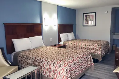 Photo 4 - Americas Best Value Inn - Decatur